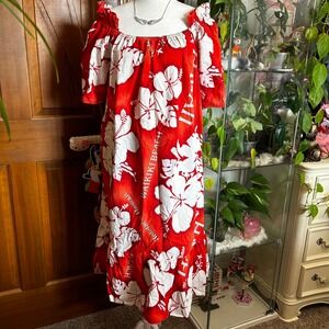 Vintage 1970s Hawaiian Muumuu Red White Hibiscus Floral Waikiki Beach Dress